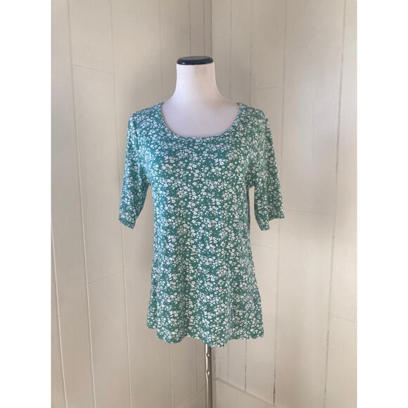 Time & Tru Light Green & White Pullover T-Shirt, Size M - Picture 1 of 5